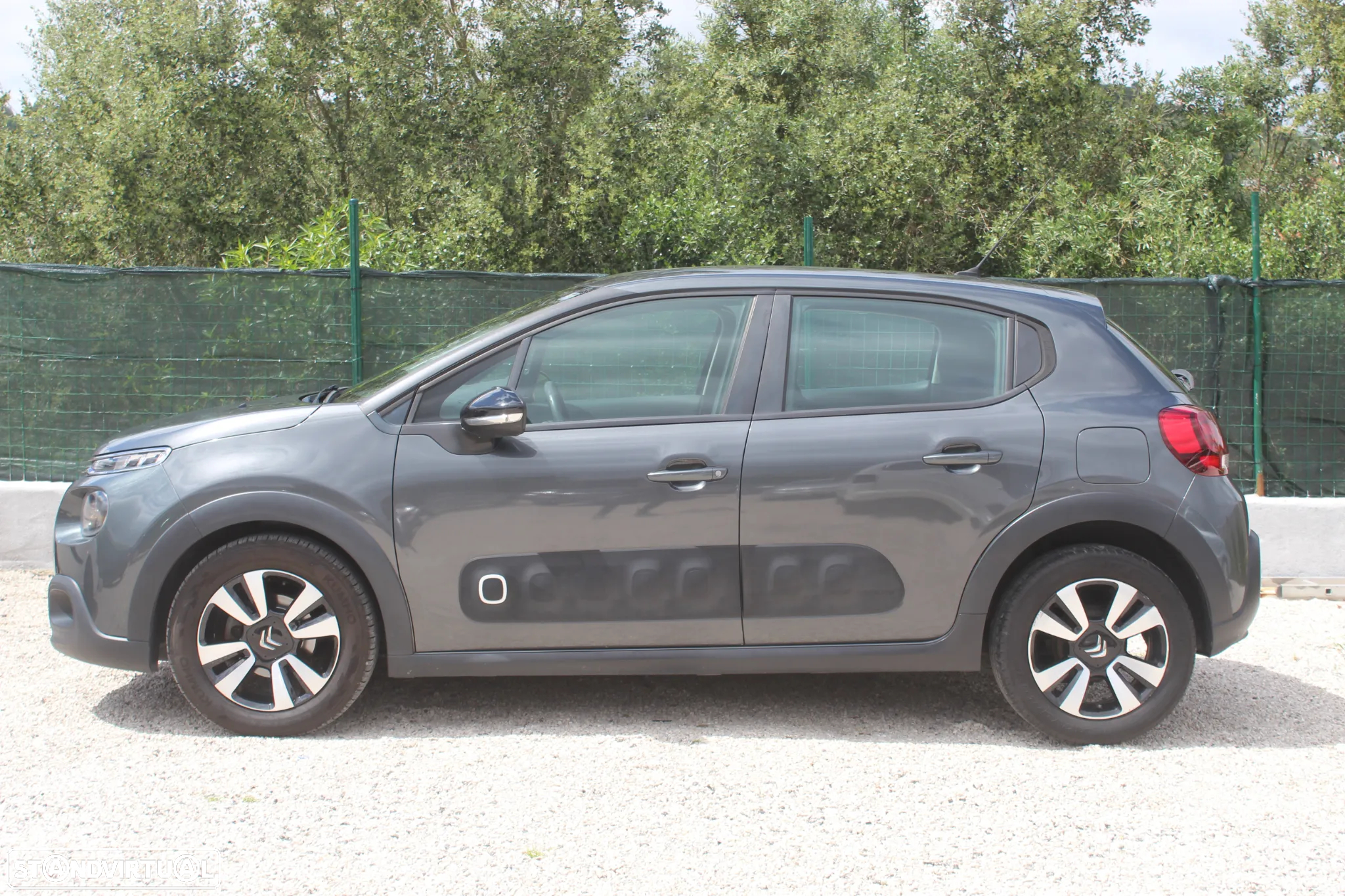 Citroën C3 1.6 BlueHDi Exclusive - 3