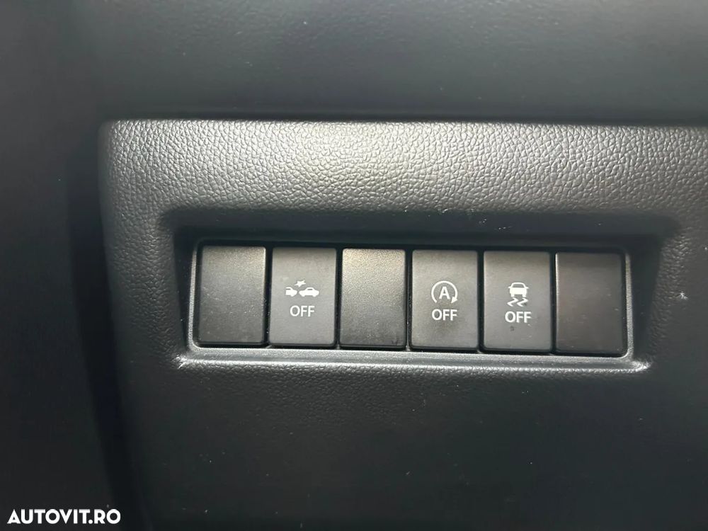 Suzuki Swift M-Hybrid 1.2 Cool - 10