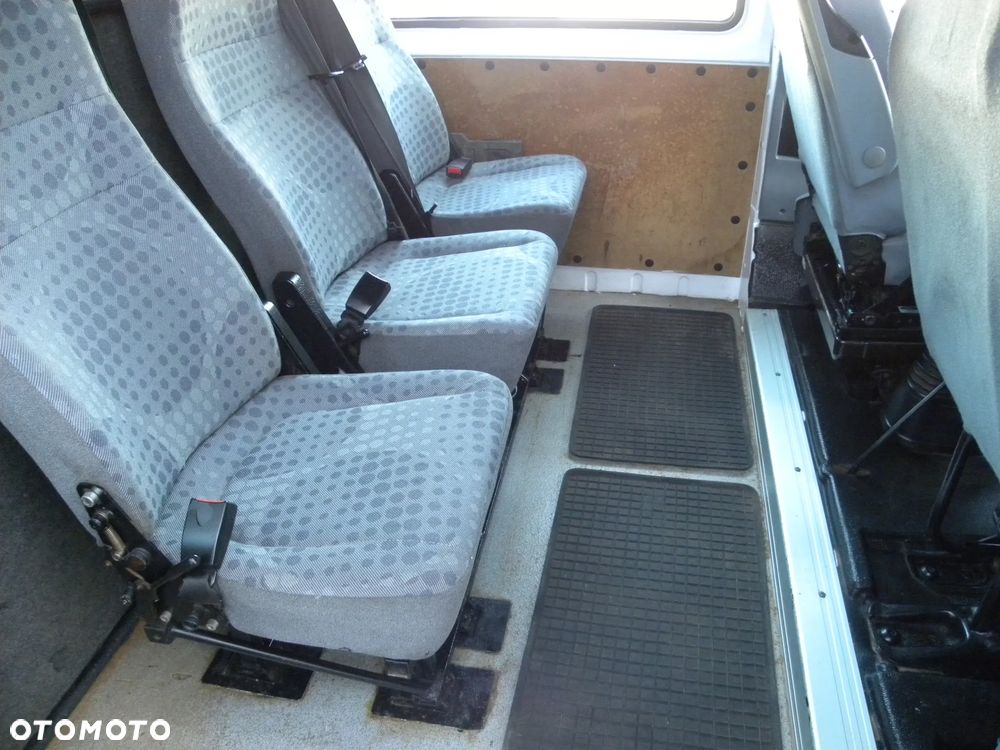 Ford Transit 2.2tdci - 5