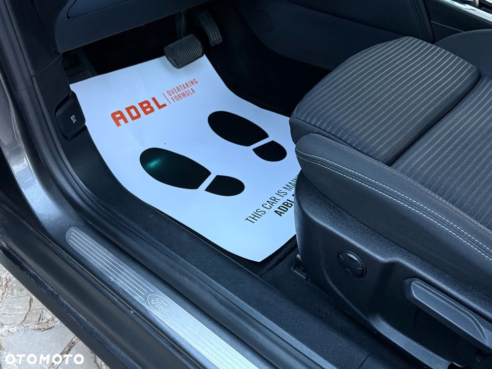 Ford Focus 1.5 TDCi DPF Start-Stopp-System Titanium - 26