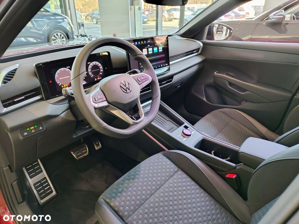 Volkswagen T-Roc - 12