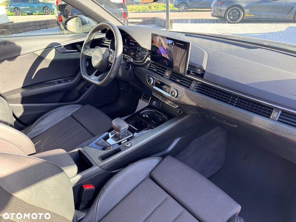 Audi A4 Avant 35 TDI S tronic S line - 21