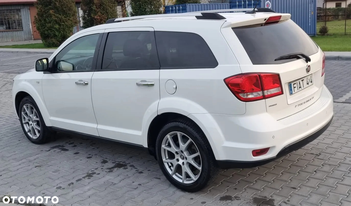 Fiat Freemont 2.0 Multijet Lounge AWD - 13