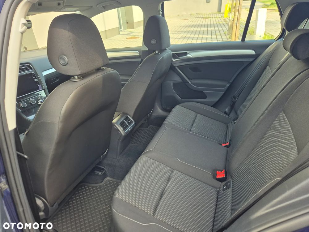 Volkswagen Golf 1.0 TSI BMT Trendline - 18
