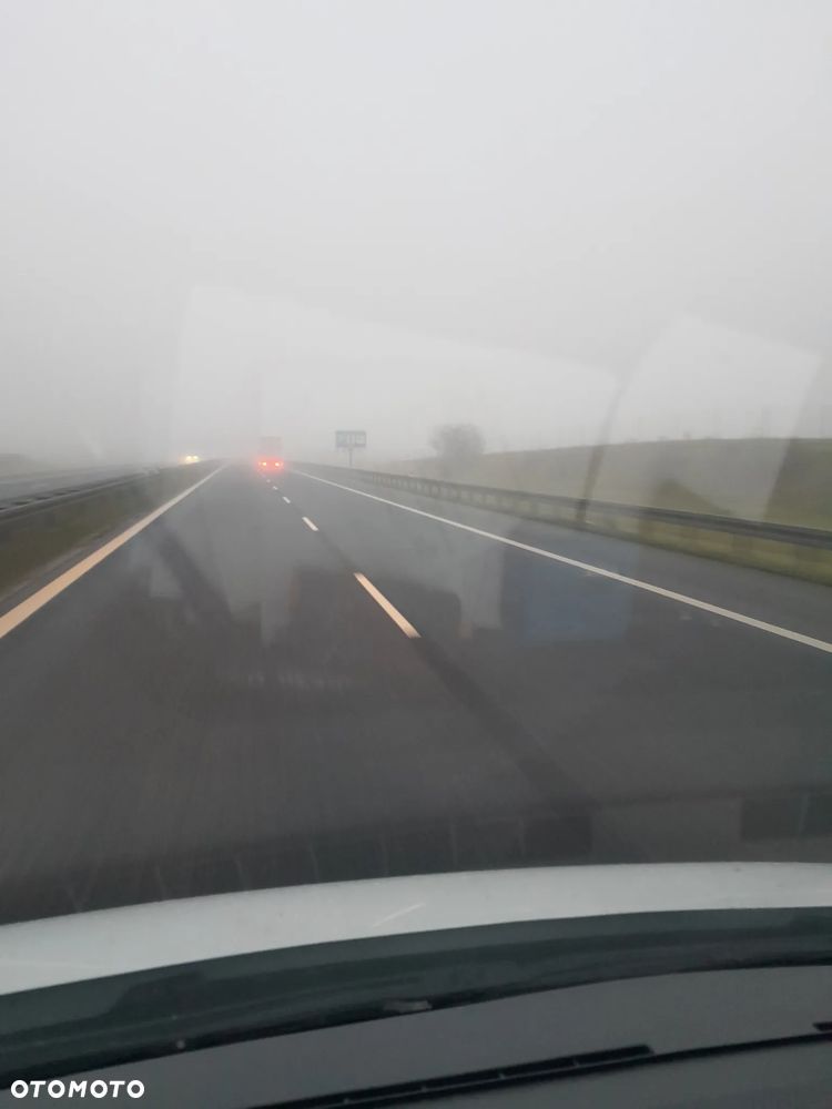 Dacia Logan TCe 90 Prestige - 26