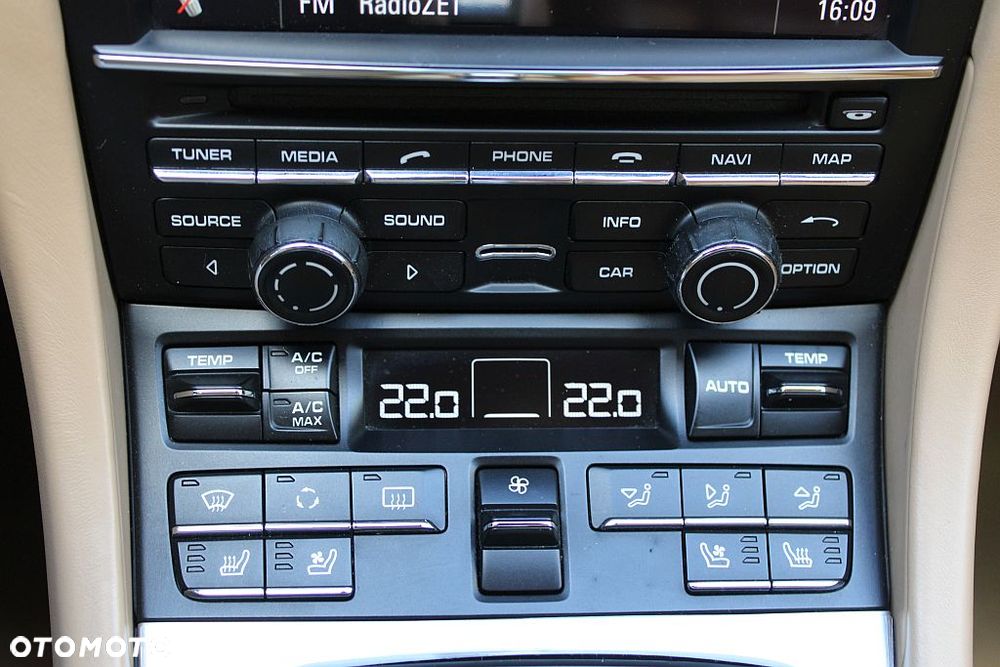 Porsche 911 Carrera S PDK - 36