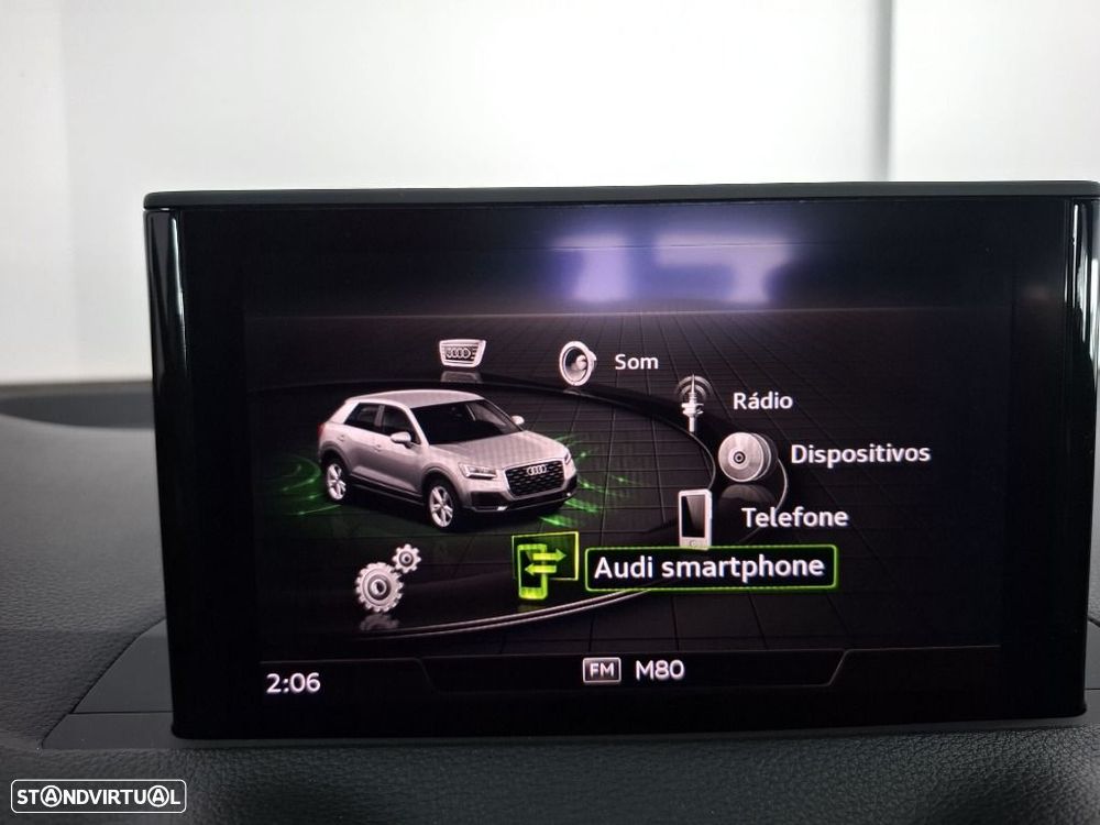 Audi Q2 1.0 TFSI Design S tronic - 19