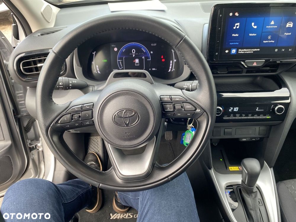 Toyota Yaris Cross Hybrid 1.5 Comfort - 16