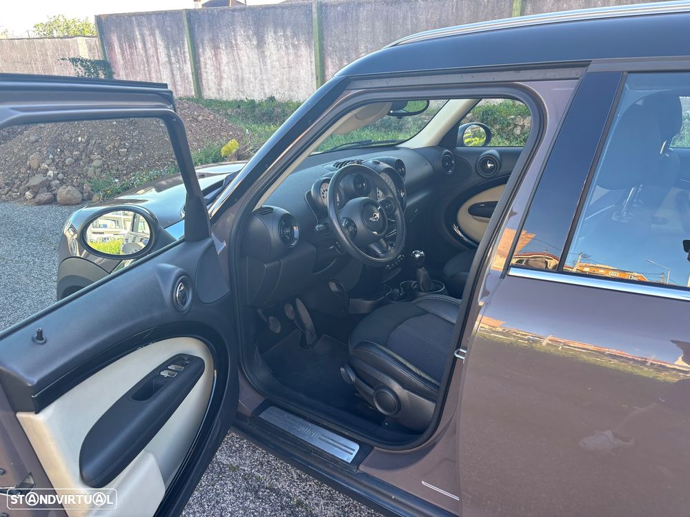 MINI Countryman Cooper D ALL4 - 8