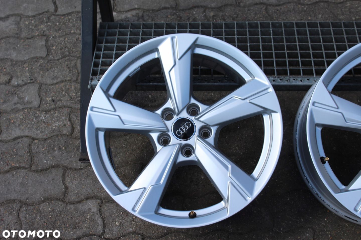 ORYG AUDI A6 C8 4K0 18cali 5x112 ET39 8J A3 A4 - 1