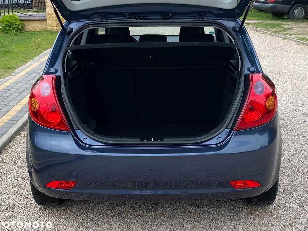 Kia Ceed 1.4 CVVT Attract - 15