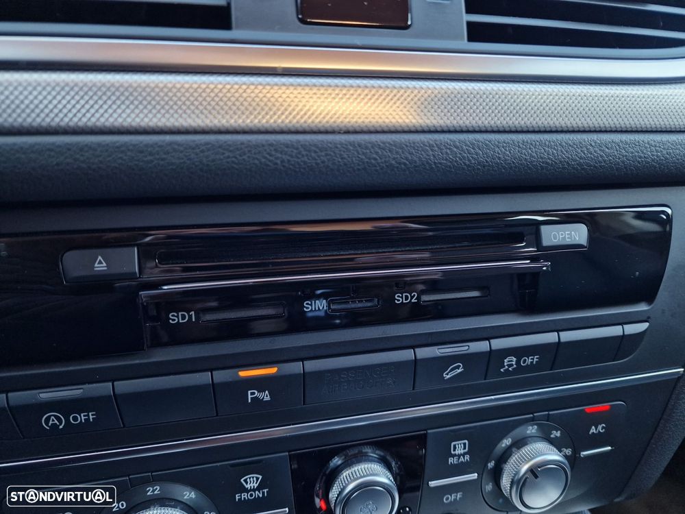 Audi A6 Allroad 3.0 TDi quattro S tronic - 39