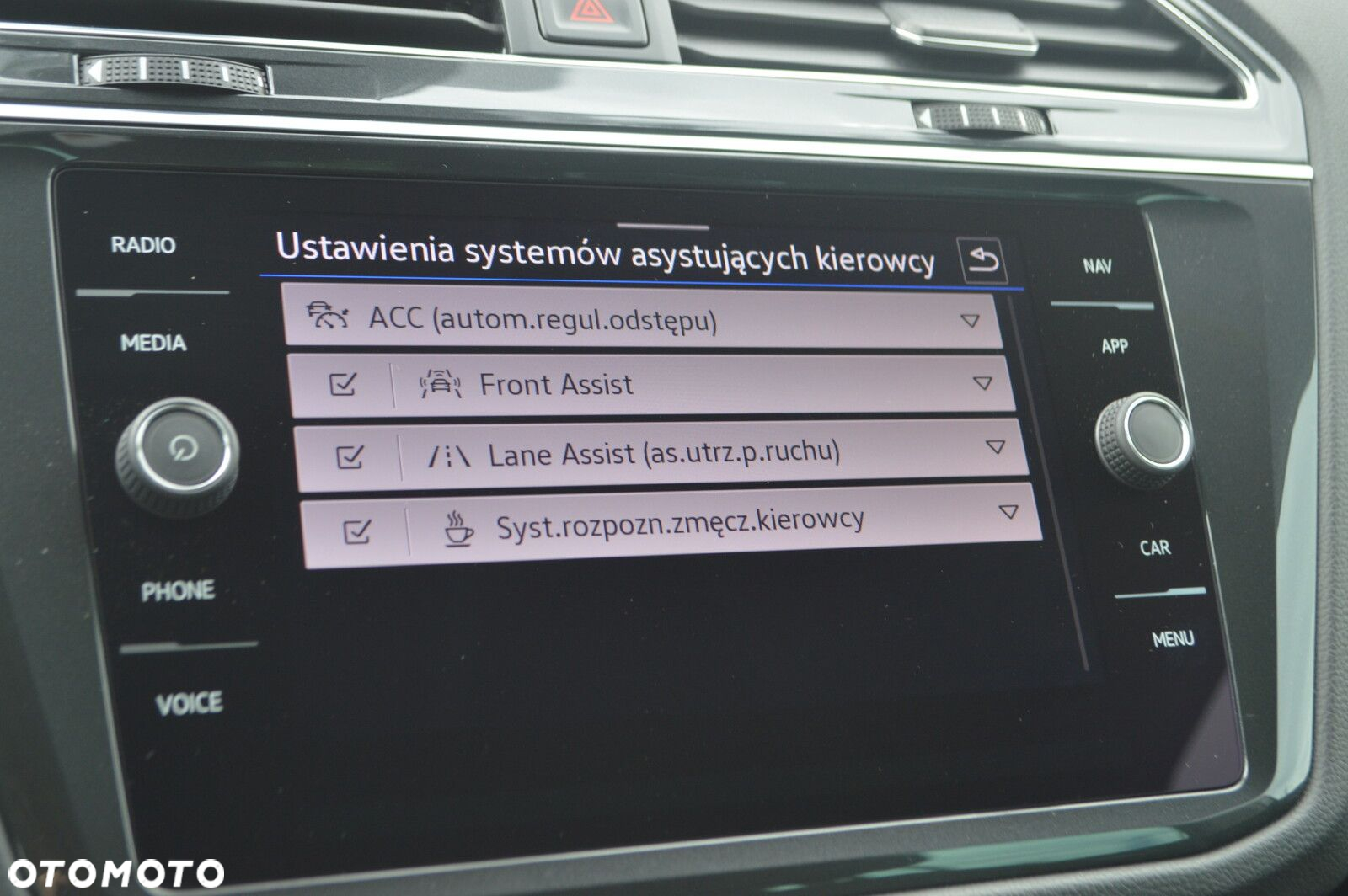 Volkswagen Tiguan 1.5 TSI EVO Life DSG - 23