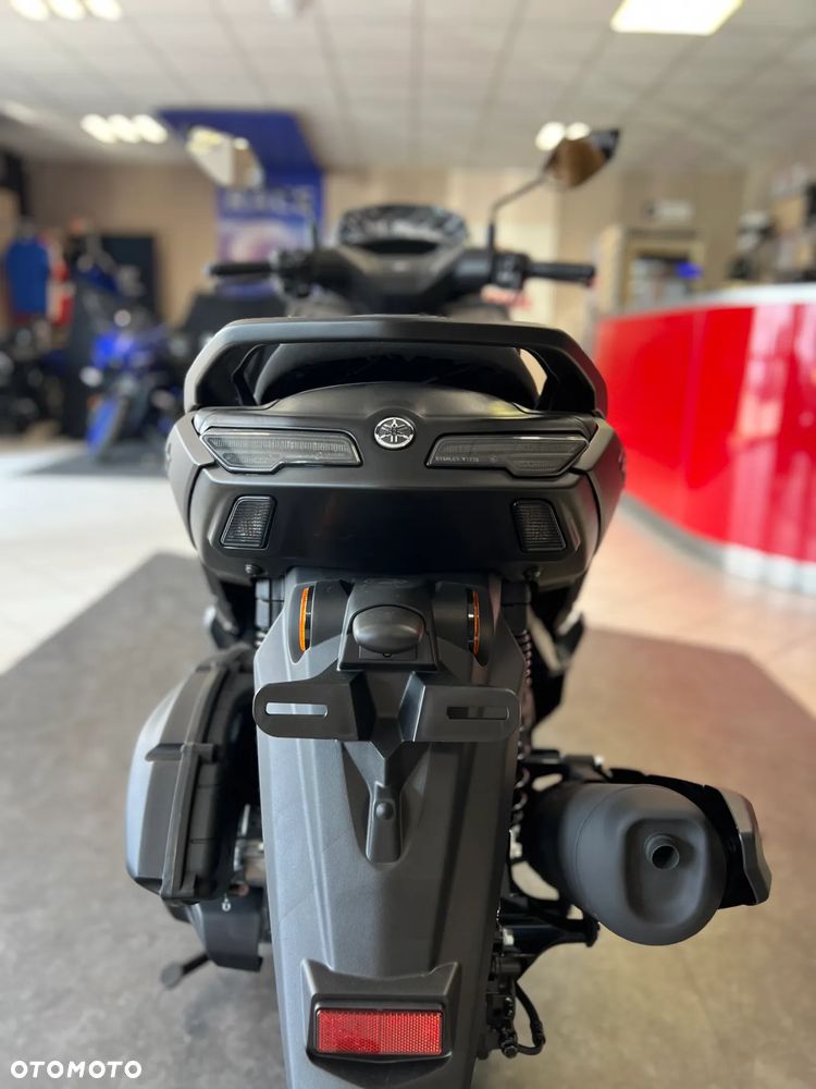 Yamaha NMAX - 19