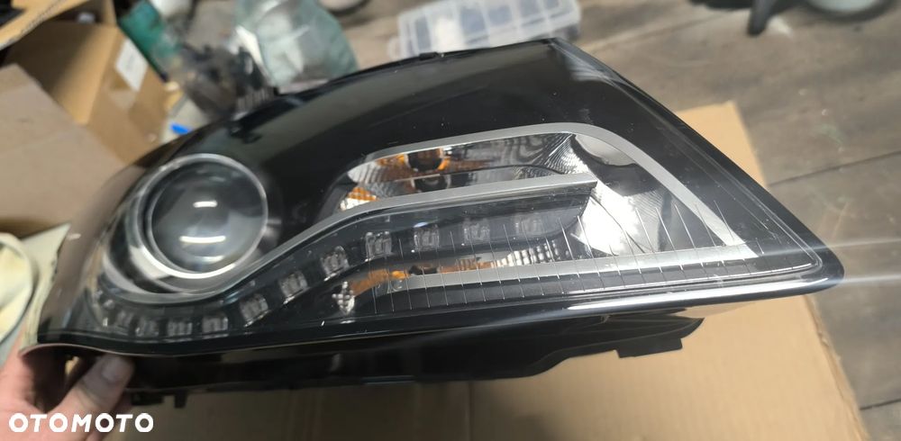 lampa prawy przód audi A4 B8 Xenon 8K0941030C - 5