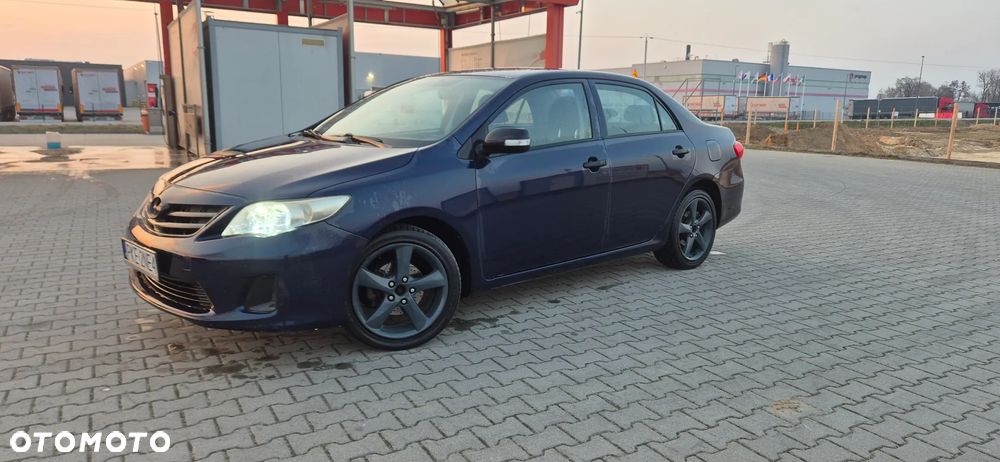 Toyota Corolla 1.6 Premium - 9