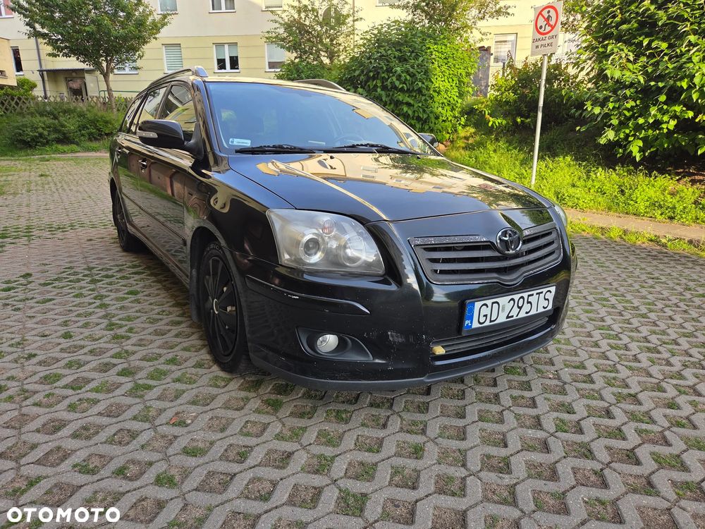 Toyota Avensis 2.0 D-4D Sol - 3