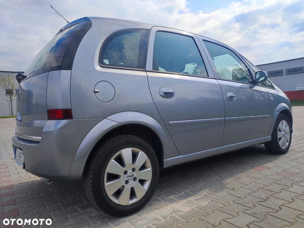 Opel Meriva - 8