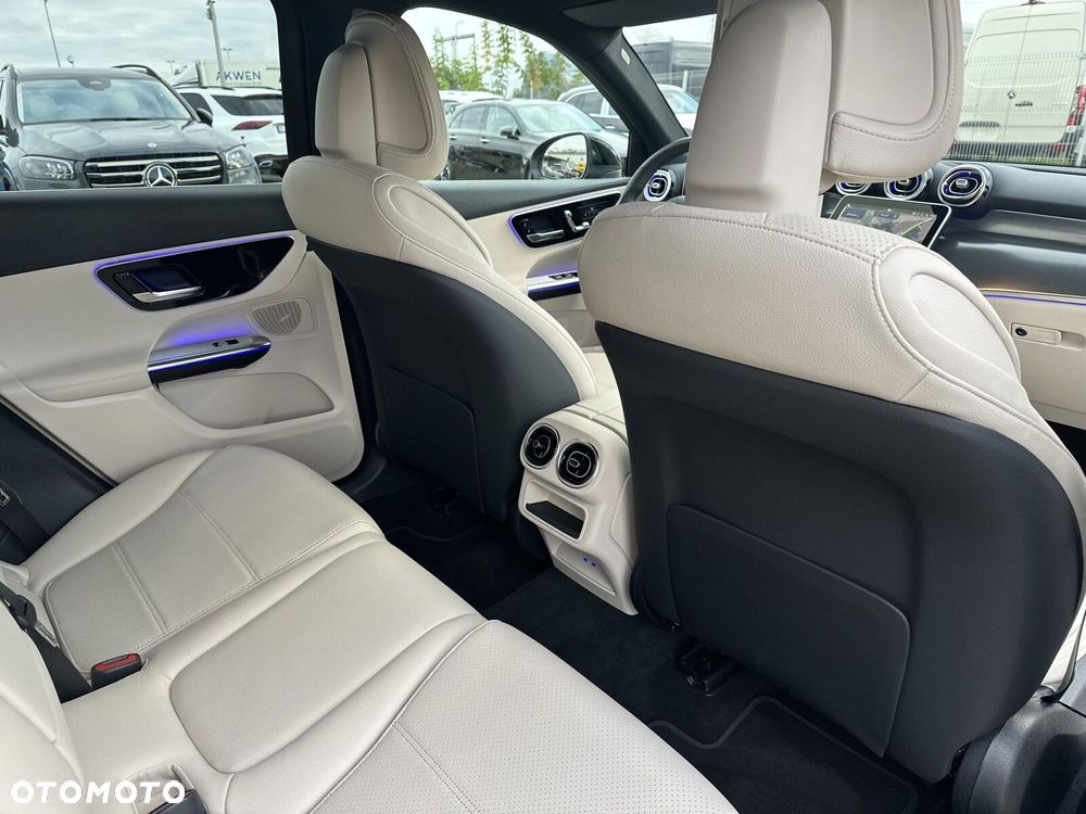 Mercedes-Benz GLC 200 d mHEV 4-Matic Avantgarde - 19