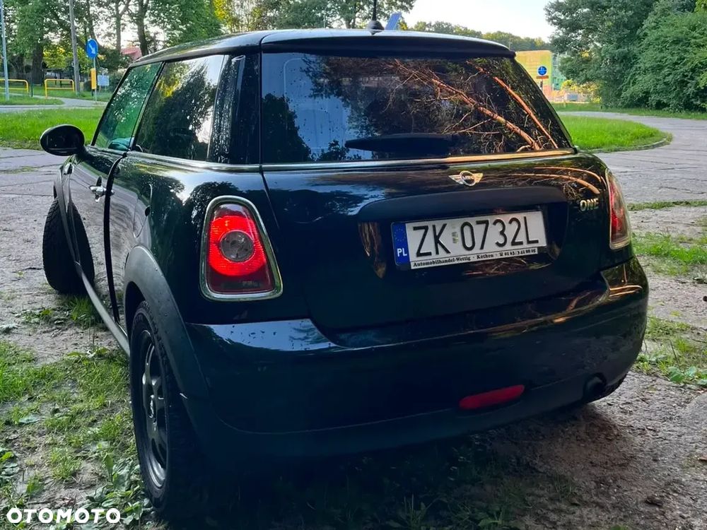 MINI ONE - 5