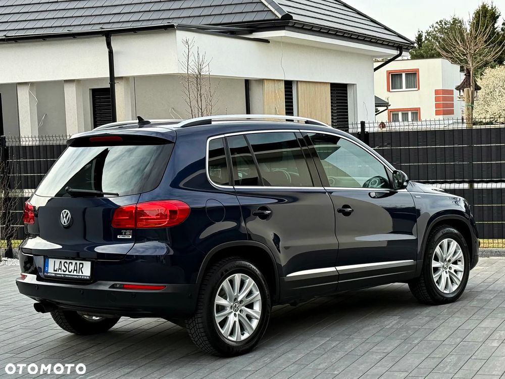 Volkswagen Tiguan 1.4 TSI BlueMotion Technology Lounge Sport & Style - 23
