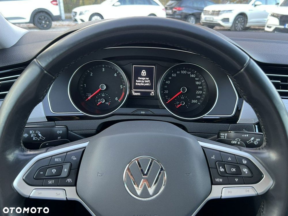 Volkswagen Passat 2.0 TDI EVO Business DSG - 21