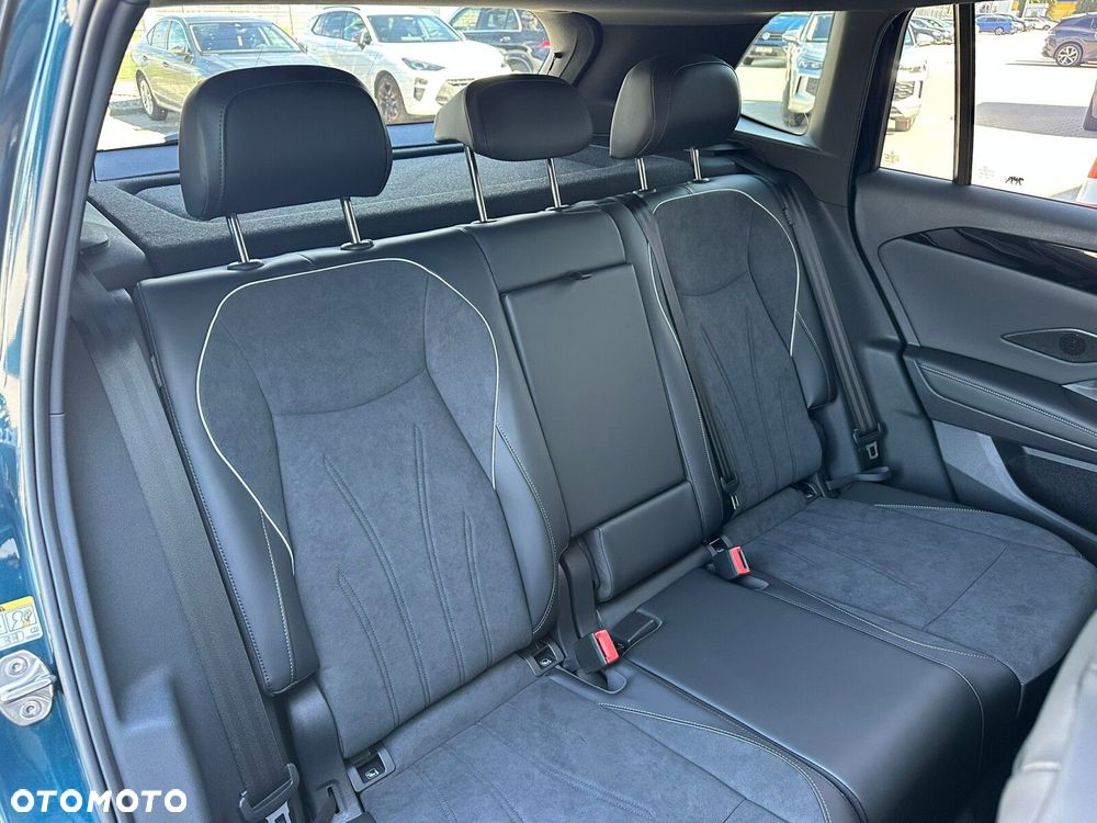 Volkswagen Tiguan 2.0 TDI 4Mot Elegance DSG - 18