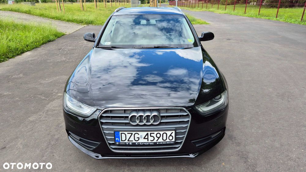 Audi A4 Avant - 1