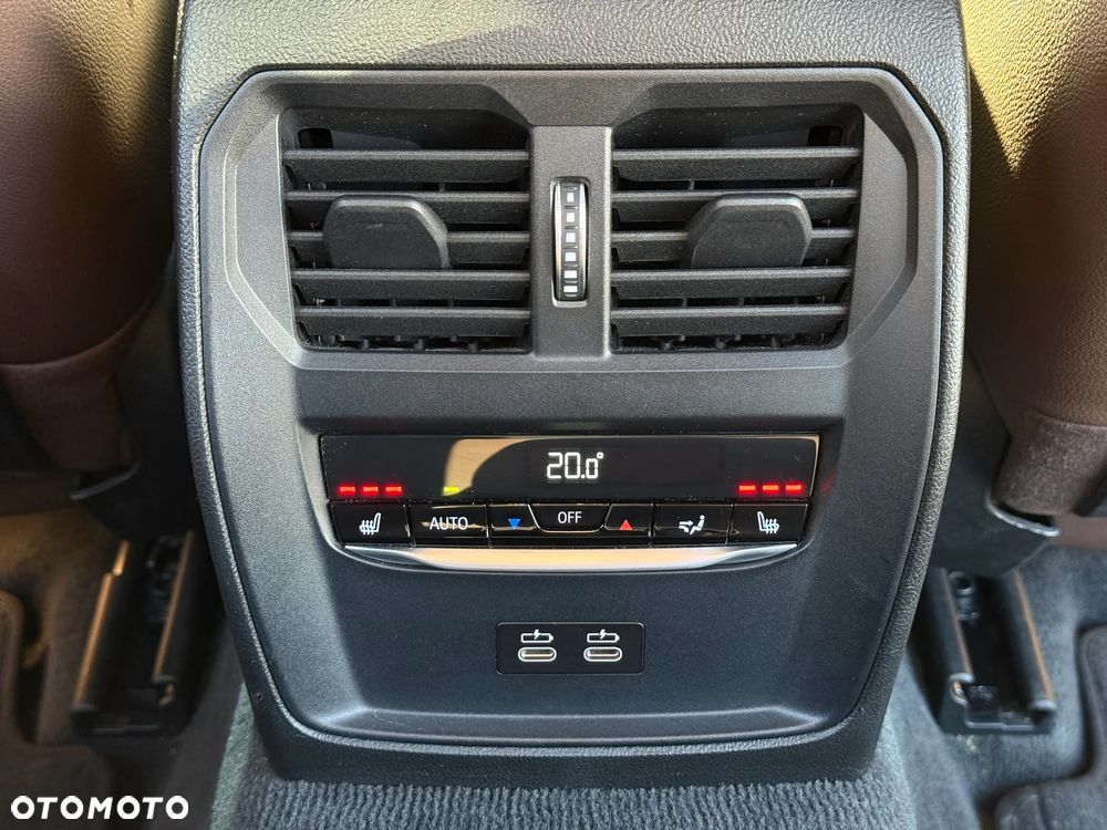 BMW Seria 3 320d xDrive M Sport Shadow - 26