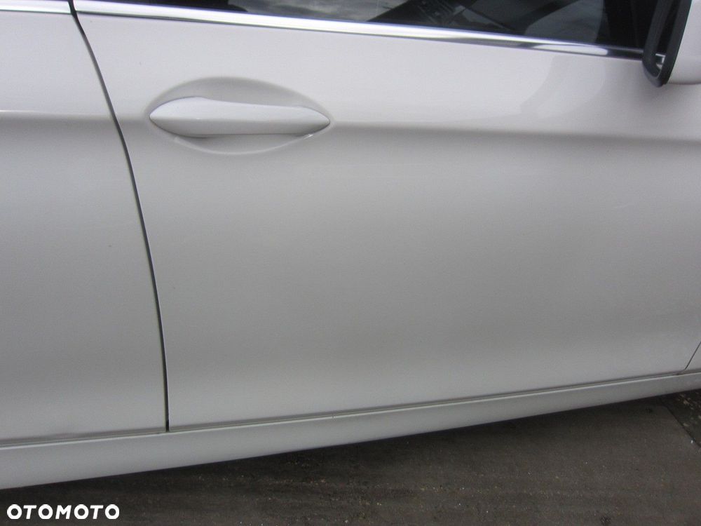 BMW F10 A300 ALPINWEISS 3 BIAŁE DRZWI PRAWE PRZEDNIE PRAWY PRZÓD - 2