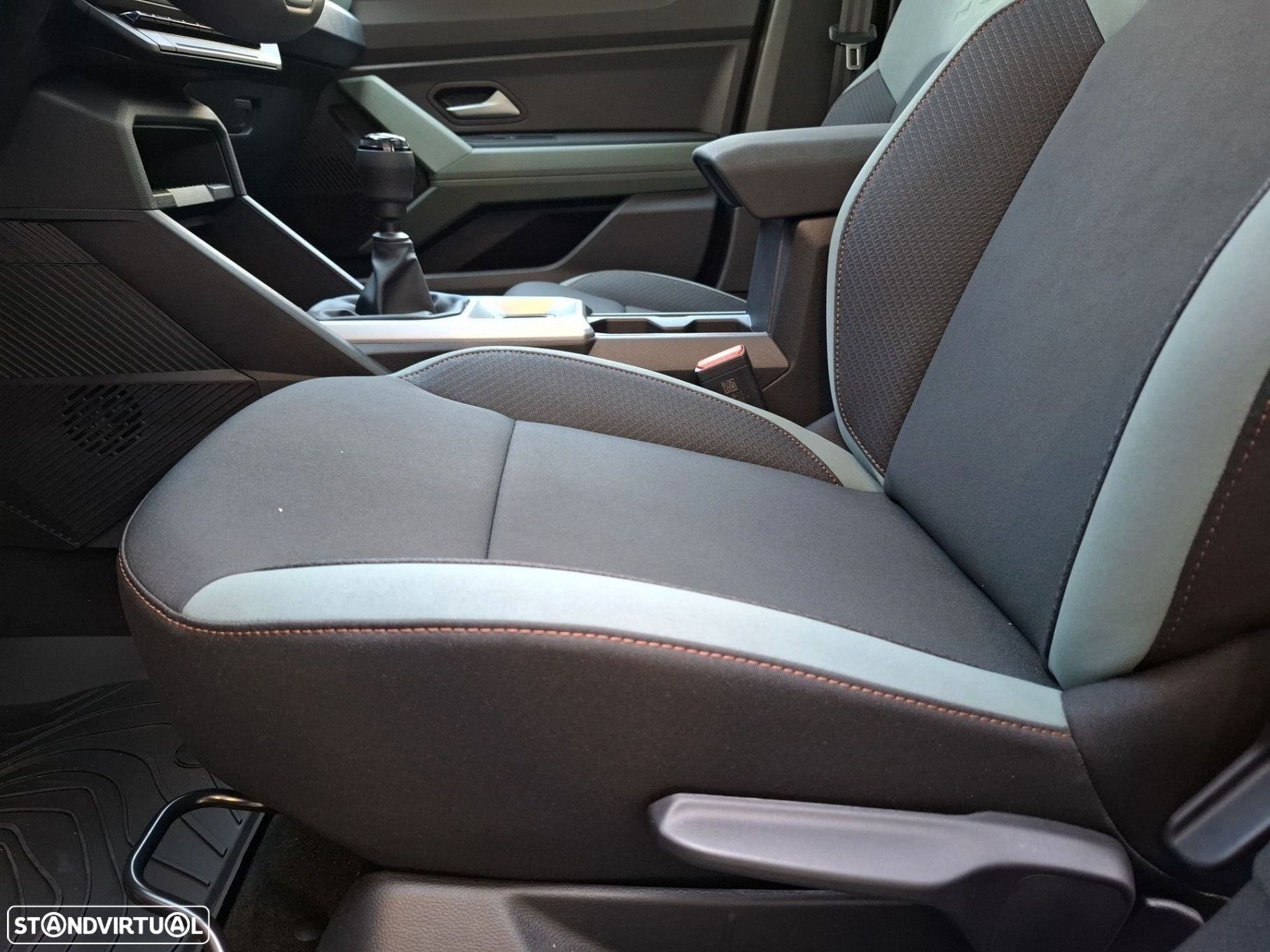 Dacia Bigster 1.2 Mild Hybrid Extreme - 14