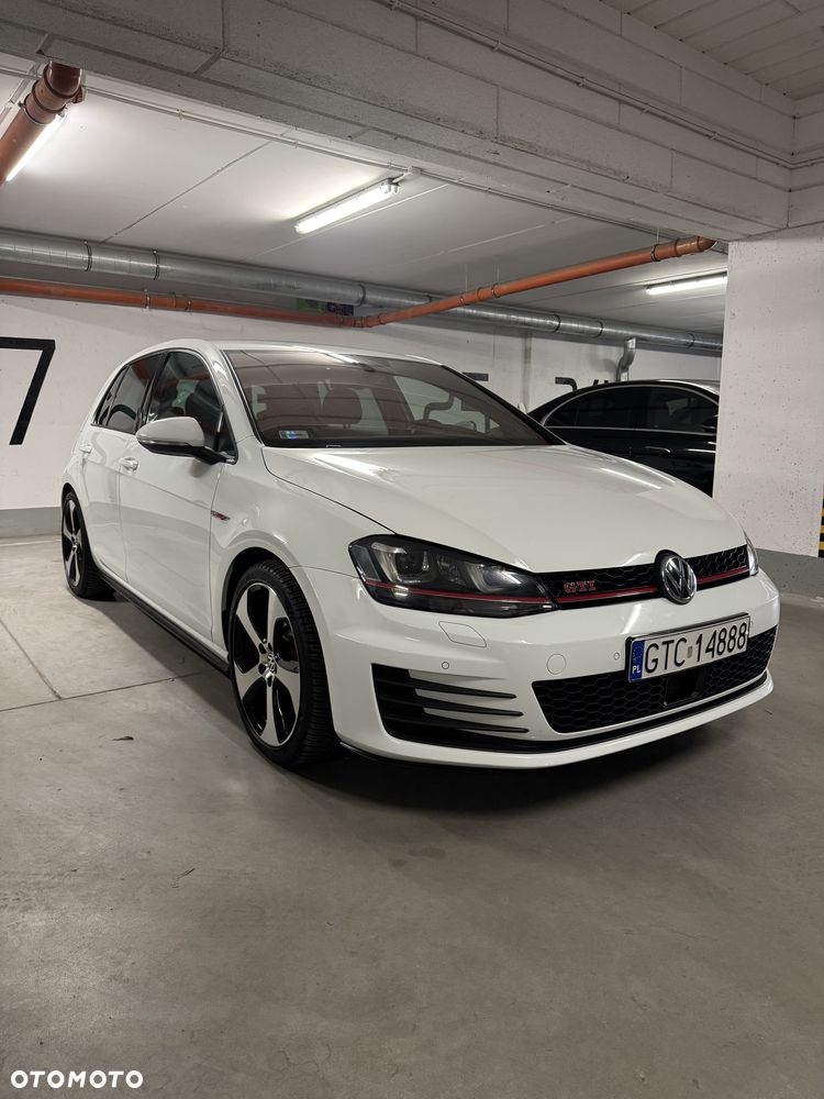 Volkswagen Golf 2.0 TSI BMT GTI Performance DSG - 22