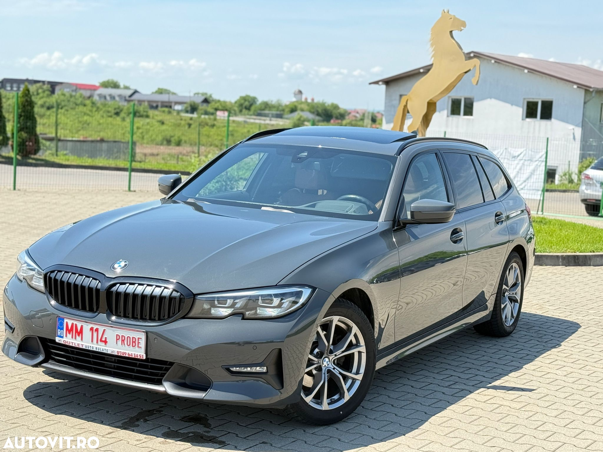 BMW Seria 3 318d Touring Aut. M Sport - 34