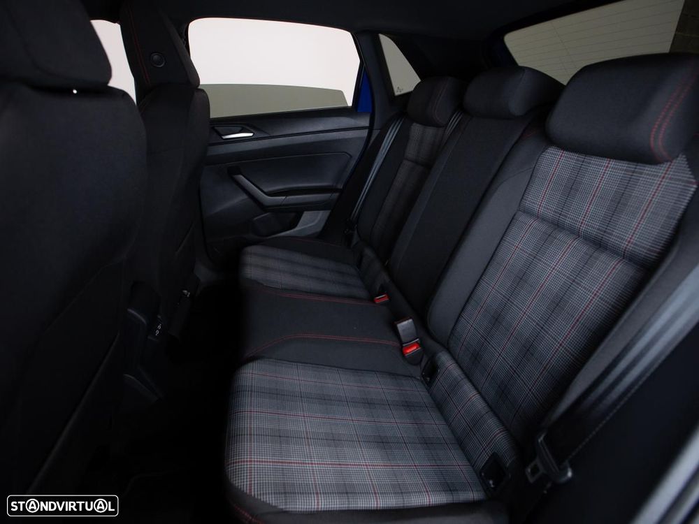 VW Polo 2.0 TSI DSG GTI - 14