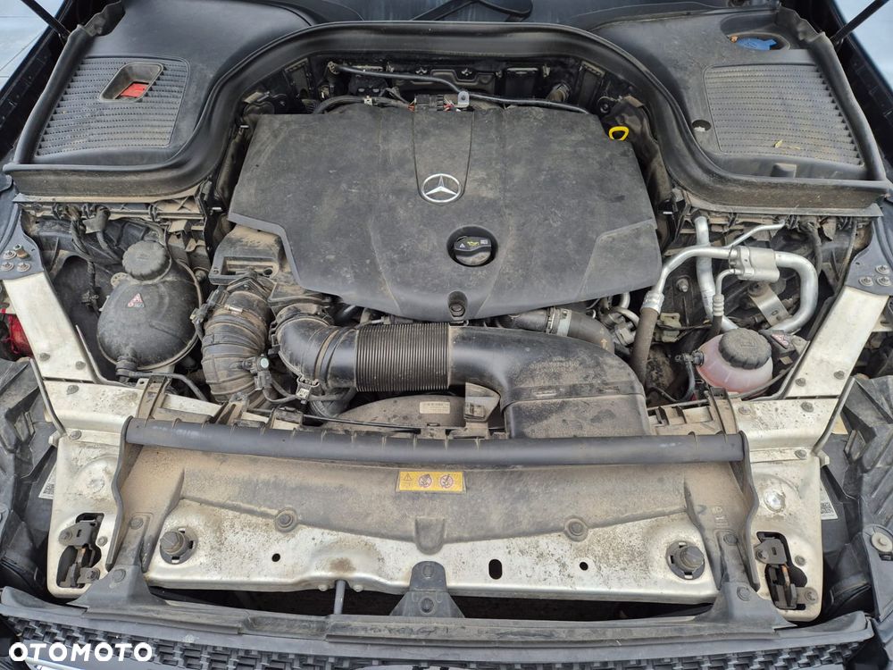 Mercedes-Benz GLC - 19