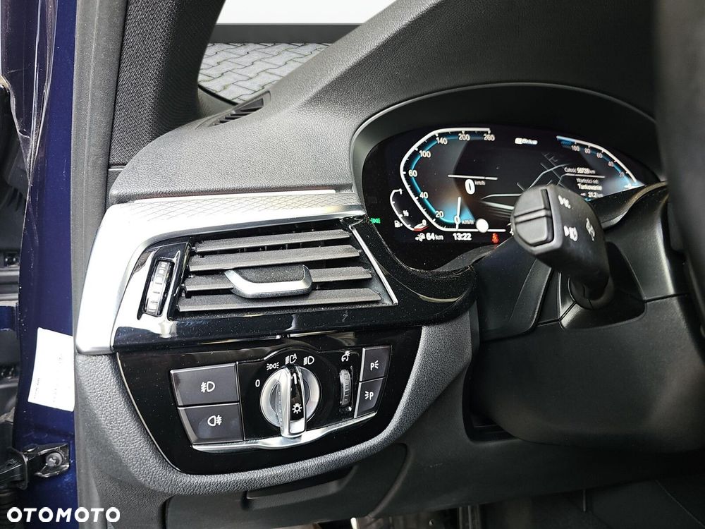 BMW Seria 5 - 25