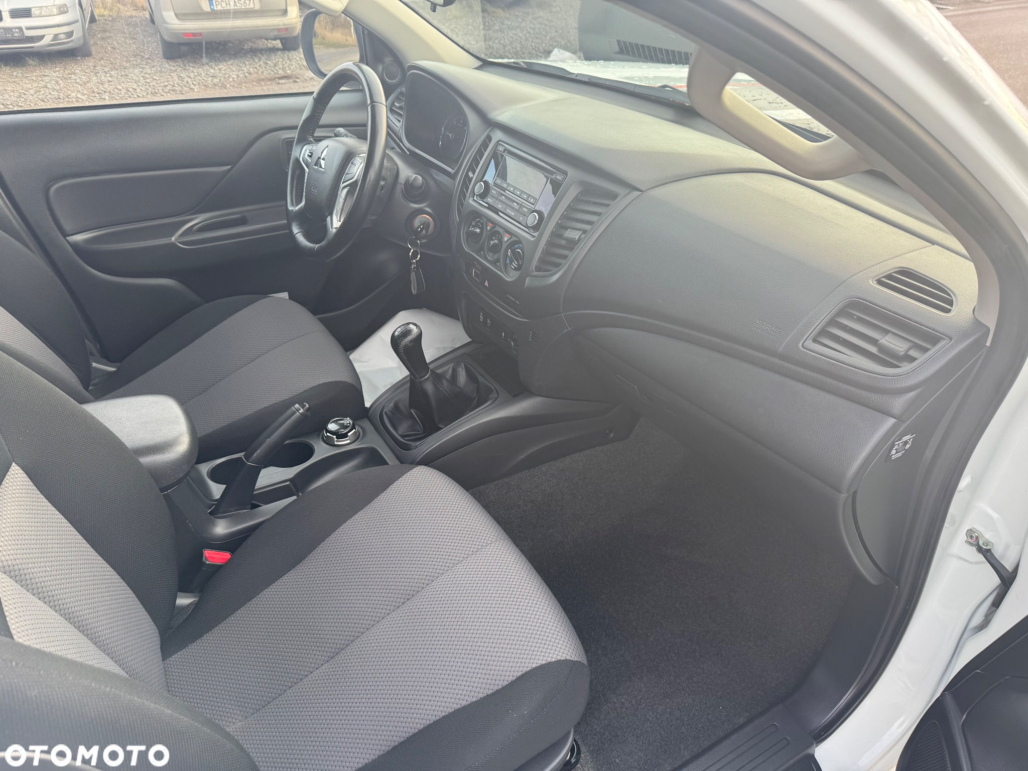 Mitsubishi L200 2.2 d DC Invite - 24