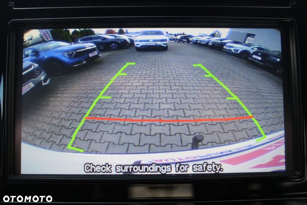 Mitsubishi Outlander - 36