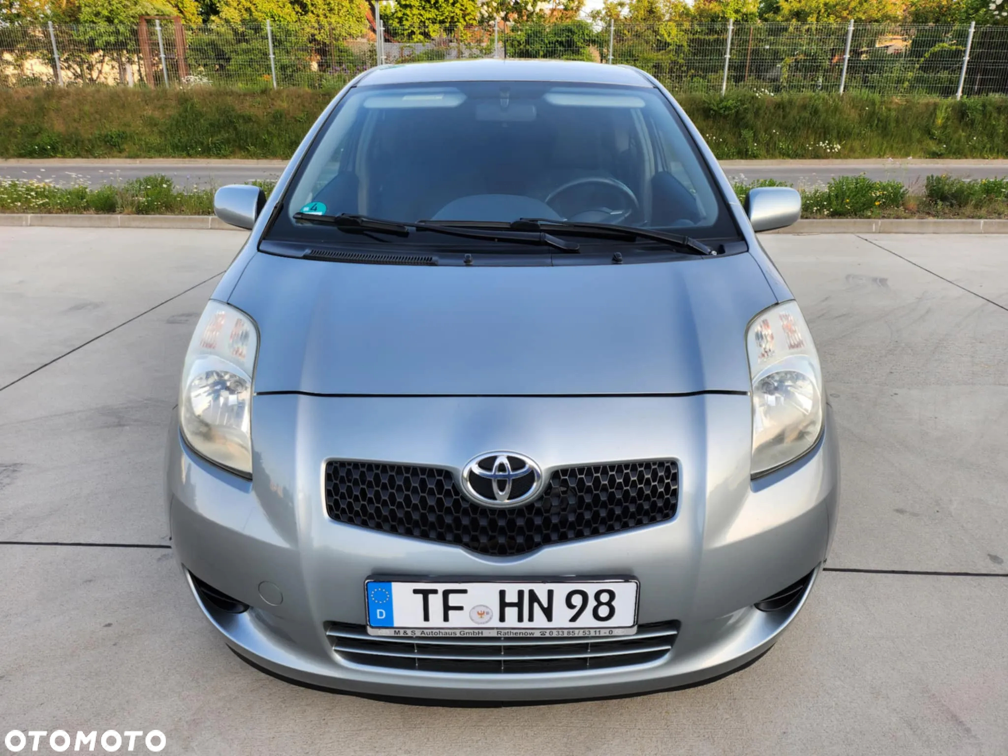 Toyota Yaris - 2