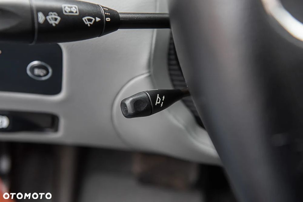 Mercedes-Benz CLS 350 - 23