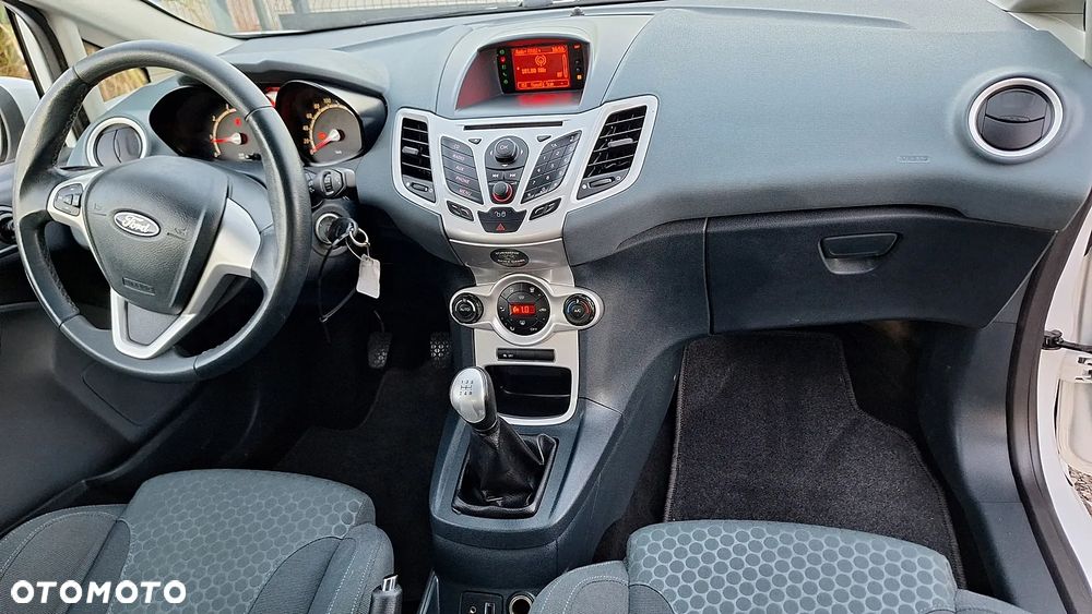 Ford Fiesta 1.4 Sport - 10