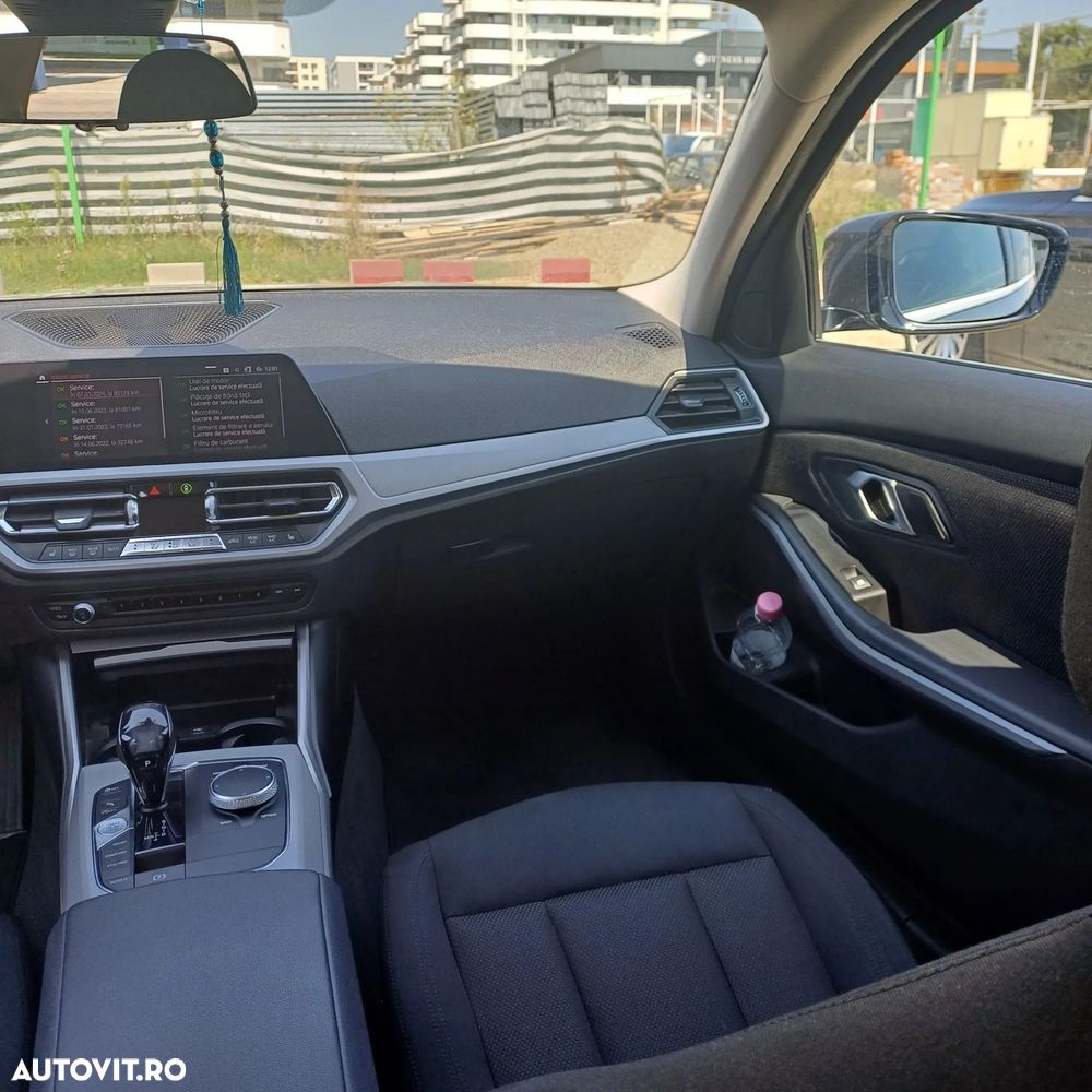 BMW Seria 3 320d xDrive AT - 14