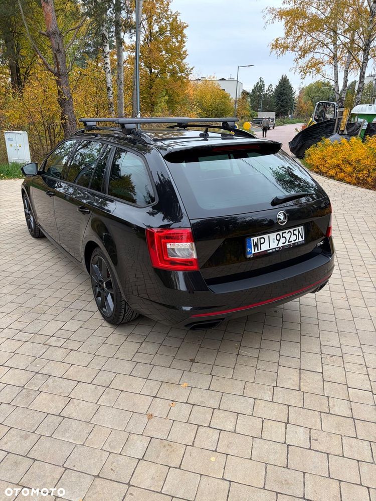 Skoda Octavia 2.0 TDI DSG RS - 11