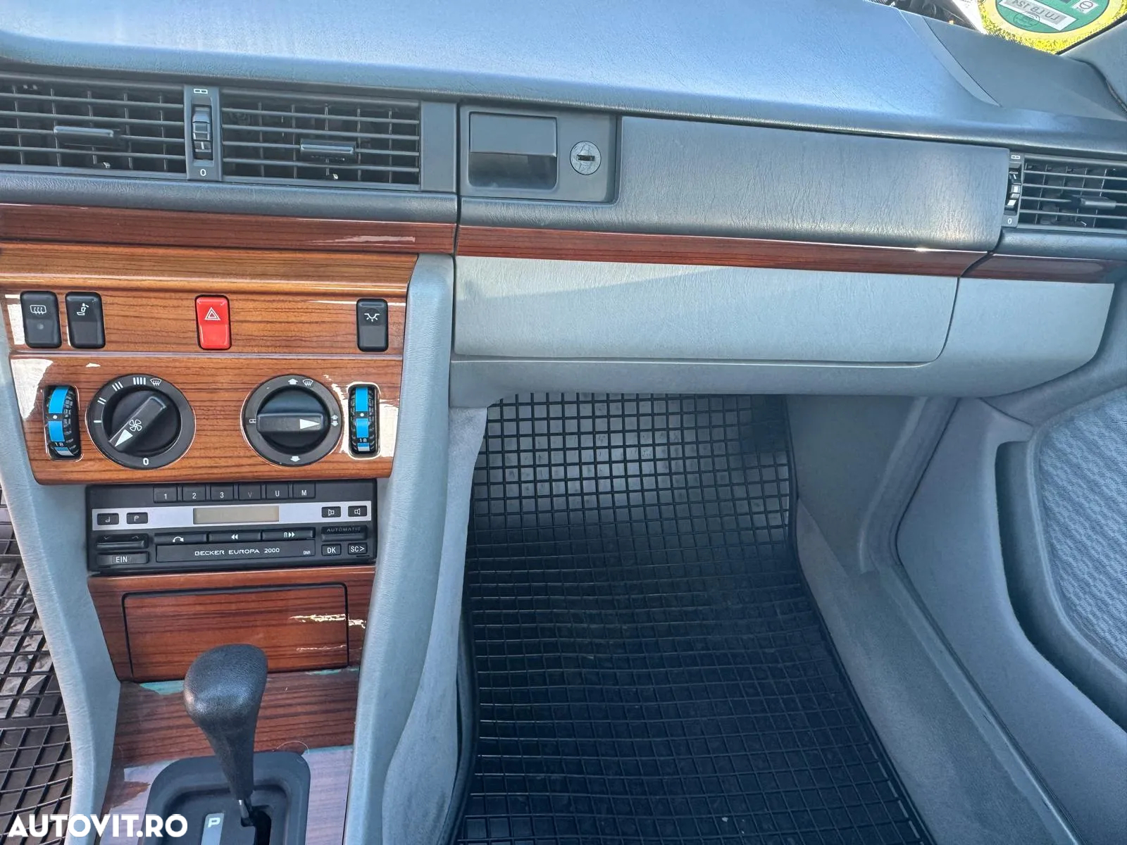 Mercedes-Benz E - 26