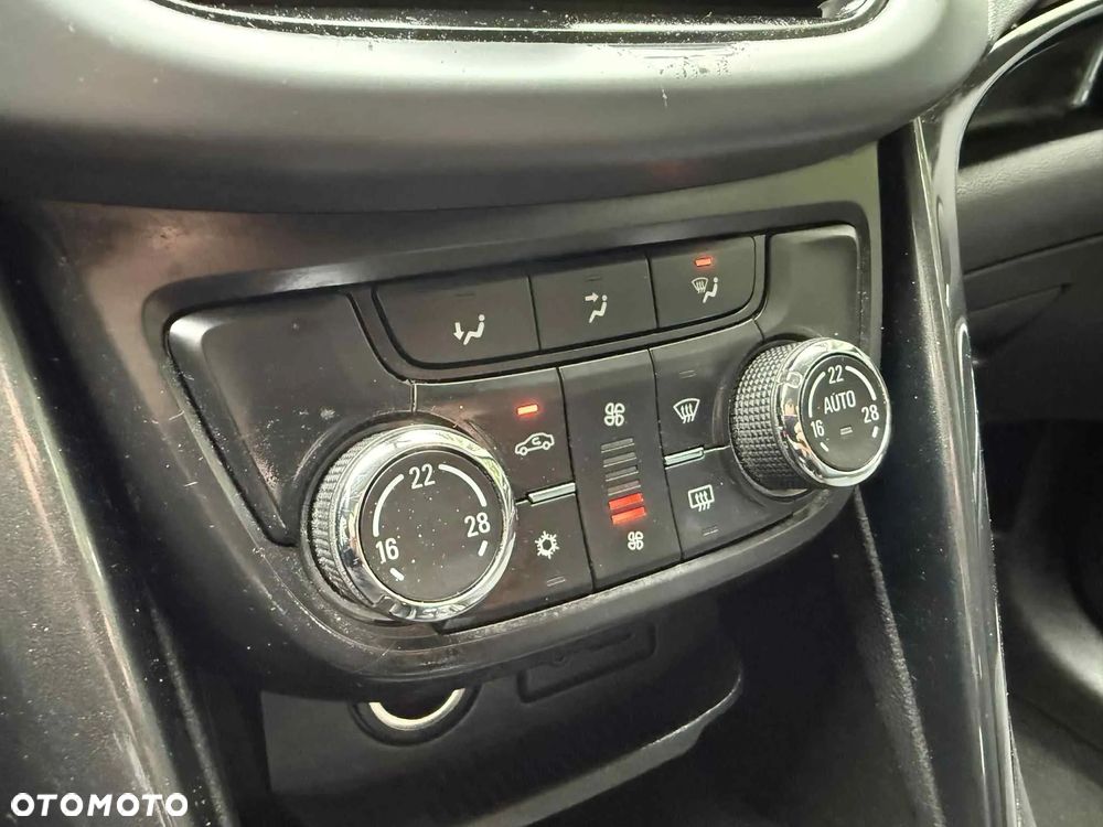 Opel Zafira 1.6 CDTI Cosmo - 25