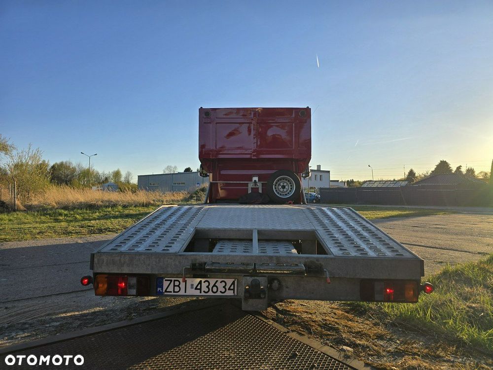 Mercedes-Benz Sprinter - 15