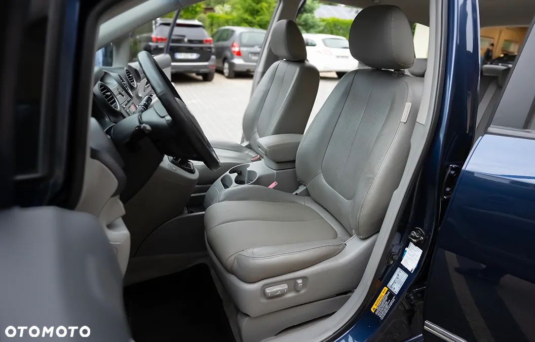 Kia Carens 2.0 CRDi Voyage 7os - 29