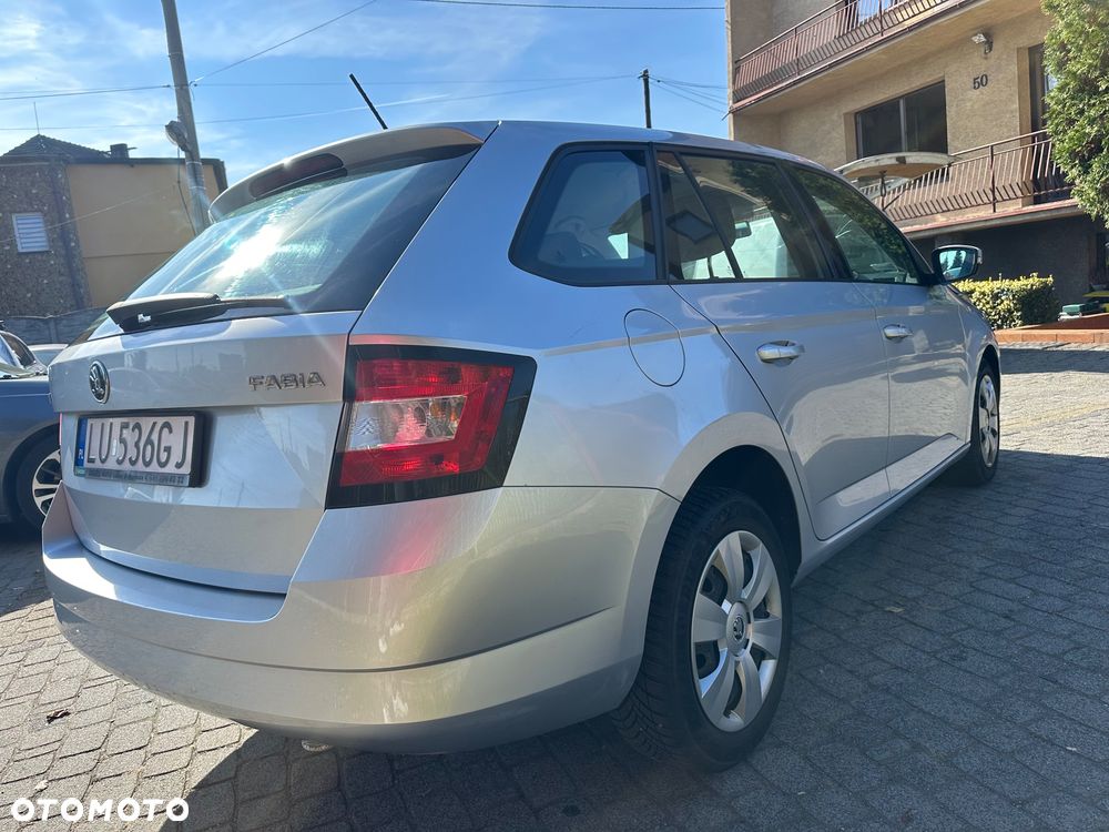 Skoda Fabia - 12