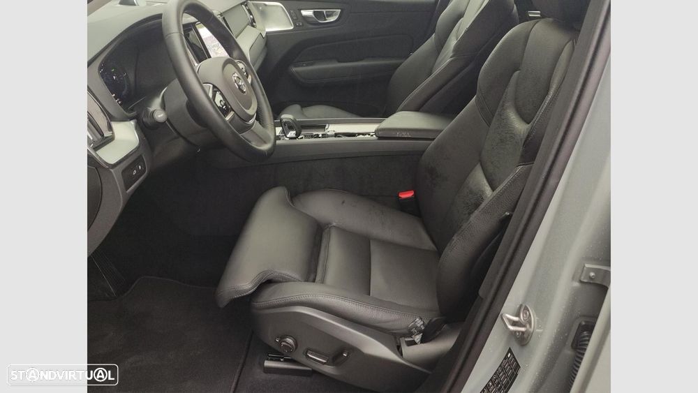 Volvo XC 60 2.0 T6 PHEV Ultra Dark AWD - 13