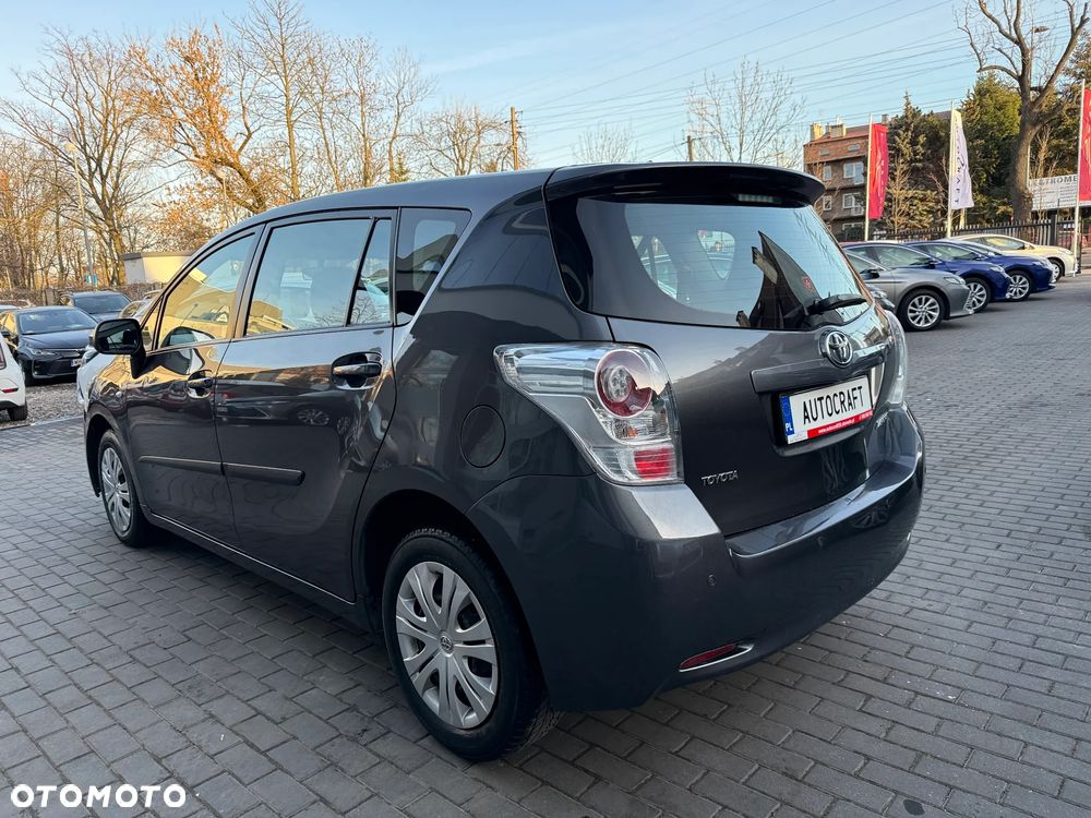Toyota Verso 1.8 Premium EU5 7os MS - 25